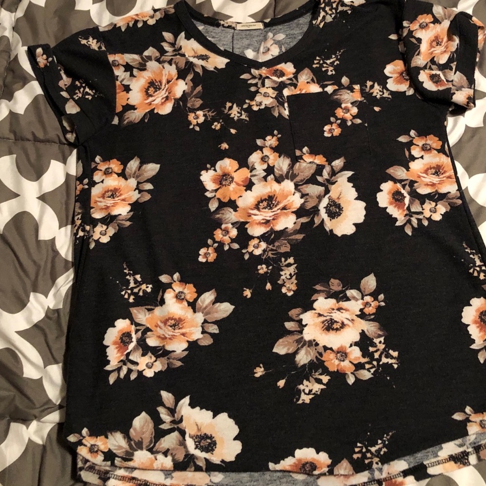Floral knitted t